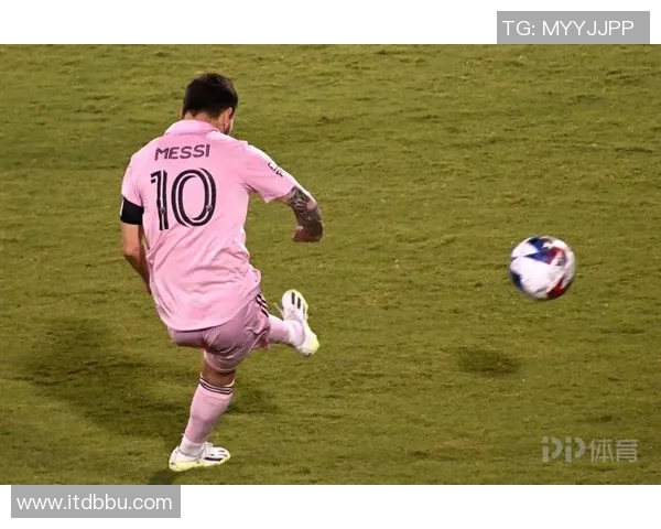 梅西如何通过进球艺术将足球的魅力与魔法完美结合