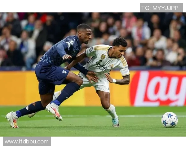 足球明星进球瞬间球迷狂欢表情大揭秘让我们一起感受激情与快乐