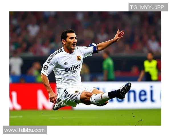 足球明星小格子在绿茵场上的传奇故事与辉煌成就全解析 足球明星小格子在绿茵场上的传奇故事与辉煌成就全解析