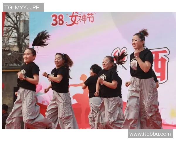 明星们在篮球场上尽情舞动展现魅力与激情的精彩瞬间